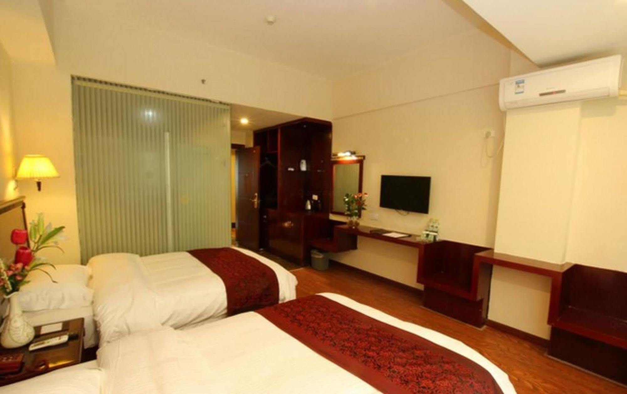 Greentree Inn Guangxi Guilin Lingui Jinshan Square Jinshui Road Express Hotel Εξωτερικό φωτογραφία